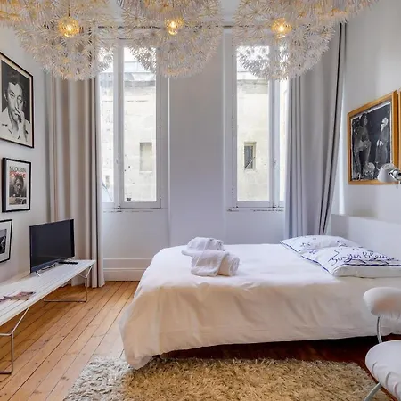 Διαμέρισμα Chez Rose - Joli Studio En Plein Coeur De Bordeaux Μπορντό